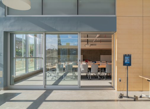 Glass Classroom Exterior Designed for Modern Learning