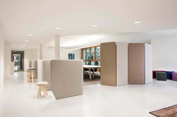Folding BuzziScreens from BuzziSpace allow easy space reconfiguration